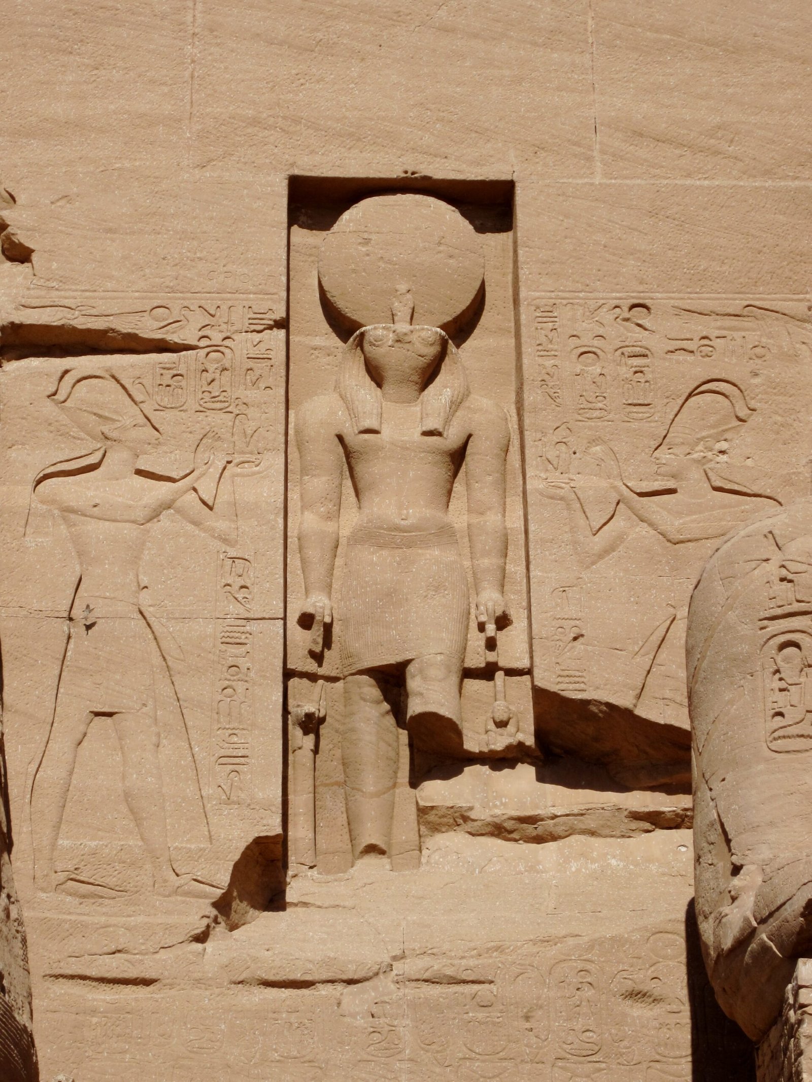 7 Days Cairo, Luxor, Aswan & Abu Simbel Include Edfu and Kom Ombo