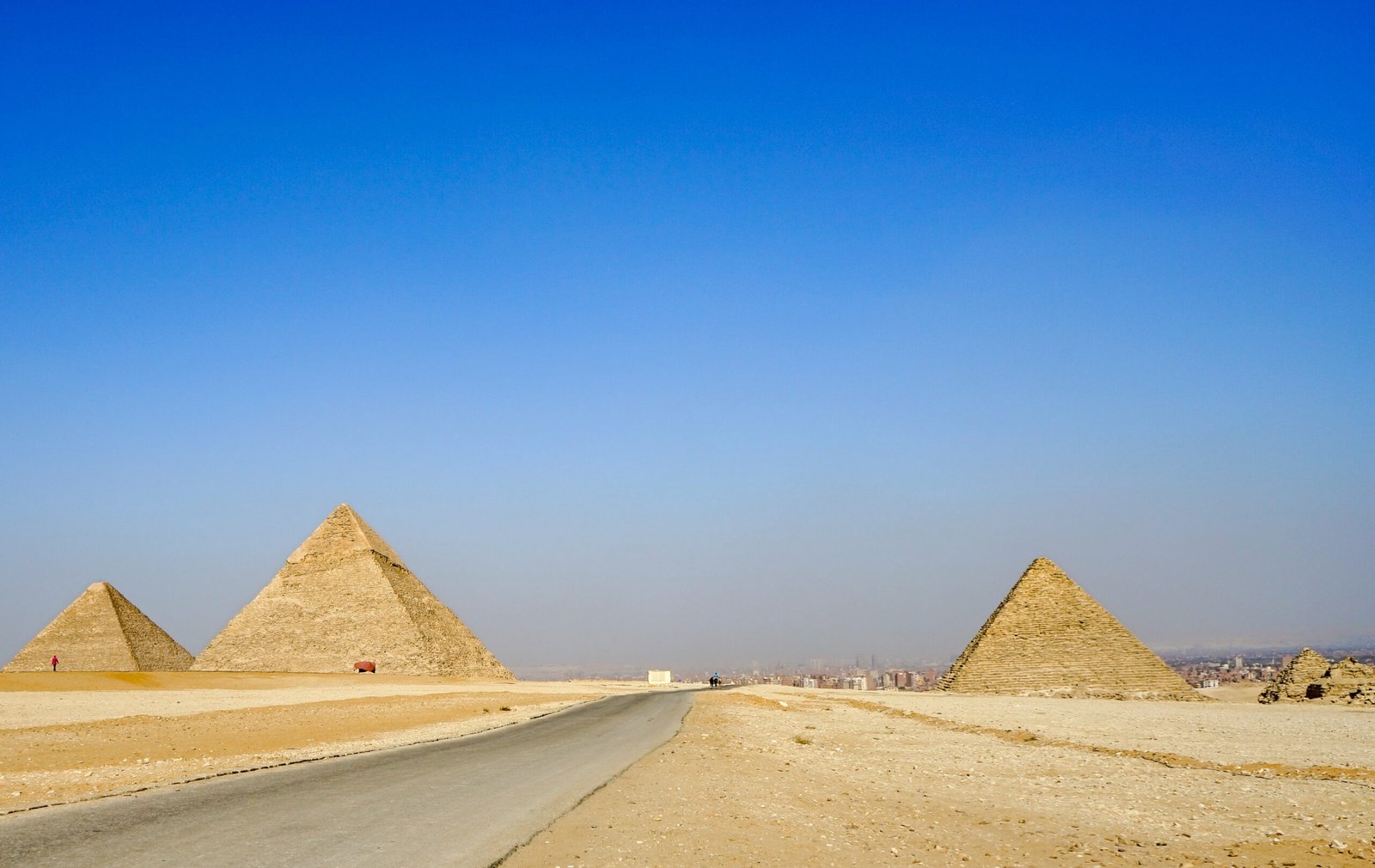 6 Days Pyramids & Coptic Cairo in Depth